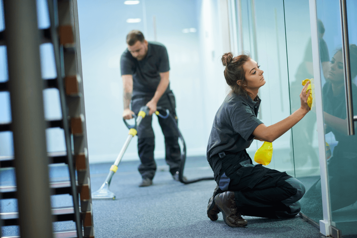 What are the benefits of commercial janitorial cleaning?
